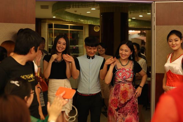 蔚藍(lán)、亞楠、安娜