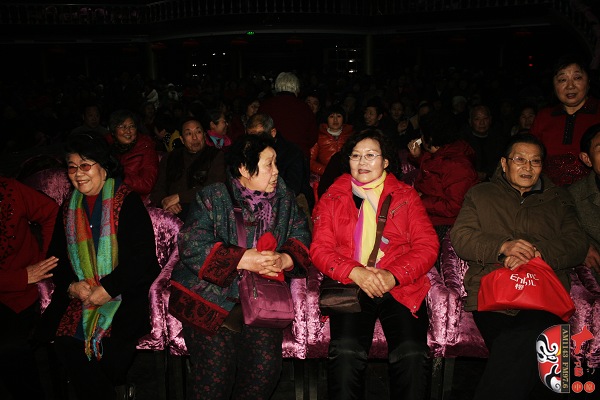 豫劇《朝陽(yáng)溝》銀環(huán)媽扮演者、著名豫劇表演藝術(shù)家楊華瑞，著名豫劇表演藝術(shù)家王素君