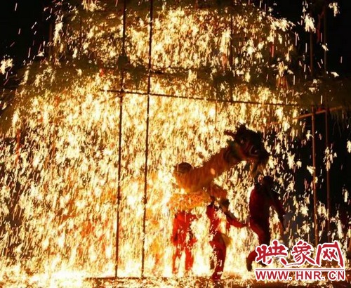 確山鐵花將登上萬眾矚目的春晚舞臺(tái)！