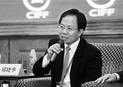 國(guó)家統(tǒng)計(jì)局原局長(zhǎng)邱曉華。圖/CFP