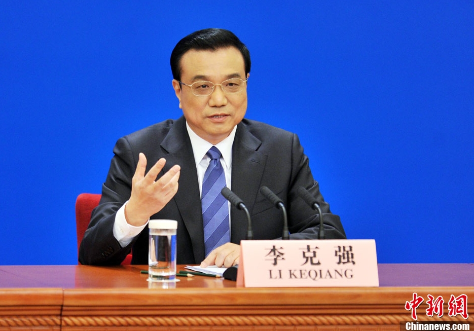 李克強(qiáng)答中外記者提問(wèn)