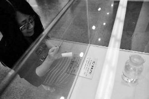 一個(gè)月前，昆明市博物館開(kāi)展了一次煉油和石化科普展覽，就市民們非常關(guān)心的中石油云南煉油項(xiàng)目進(jìn)行科普和解讀，市民對(duì)PX尤為感興趣。