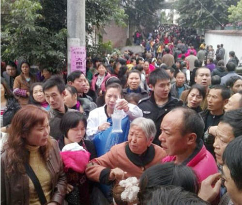 事故現(xiàn)場(chǎng)圖片。