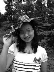 一家4口華山跳崖留遺書讓人幫報(bào)警 稱不想暴尸荒野 一家4口華山跳崖留遺書讓人幫報(bào)警 稱不想暴尸荒野