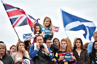 最新民意調(diào)查結(jié)果顯示，反獨陣營的支持率繼續(xù)領(lǐng)先。