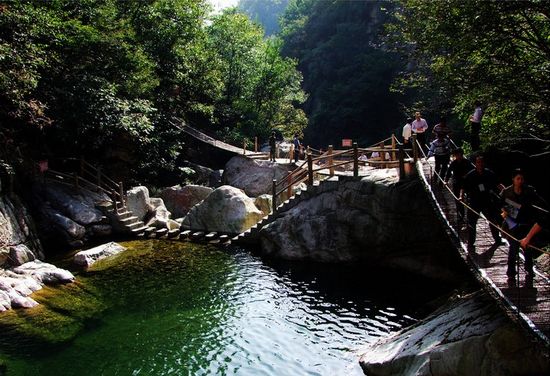 到五朵山來消暑 學(xué)子更享優(yōu)惠價