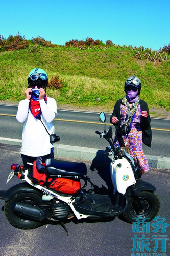 路遇環(huán)島的大學(xué)生。