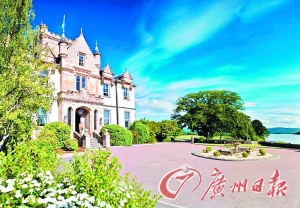 　　蘇格蘭Lomond湖區(qū)古堡酒店。