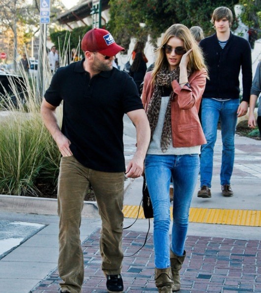 誰(shuí)能有幸約會(huì)天使？維秘超模們的男星后宮團(tuán)