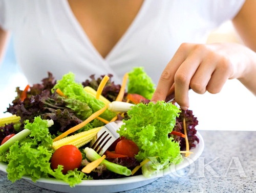 不想變成金剛芭比的話，就要少吃多運(yùn)動(dòng)