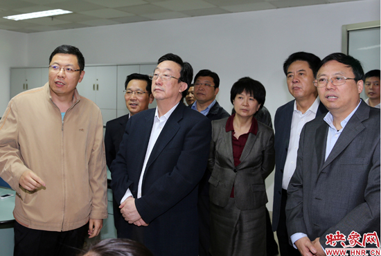 5月9日上午11點10分，河南省委書記郭庚茂一行來到映象網(wǎng)視察。映象網(wǎng)記者 邵恰 段晉哲攝