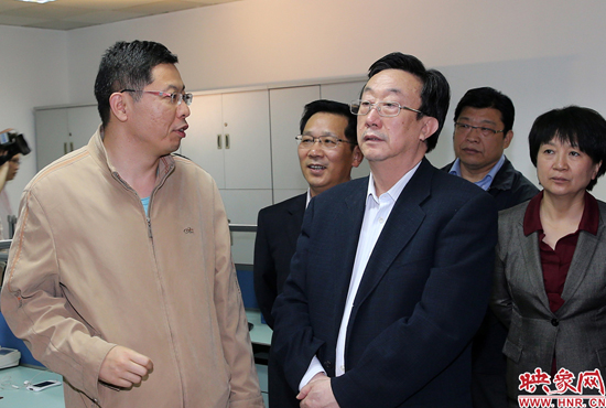 5月9日上午11點10分，河南省委書記郭庚茂一行來到映象網(wǎng)視察。映象網(wǎng)記者 邵恰 段晉哲攝