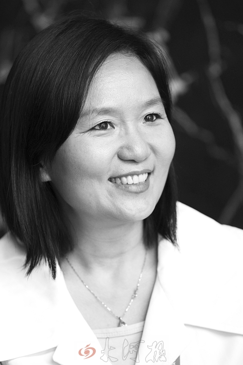 　　王碧玲：“中原地區(qū)的市場增長太迅速了，我們現(xiàn)有的鄭州物流中心已經(jīng)感覺力不從心……”