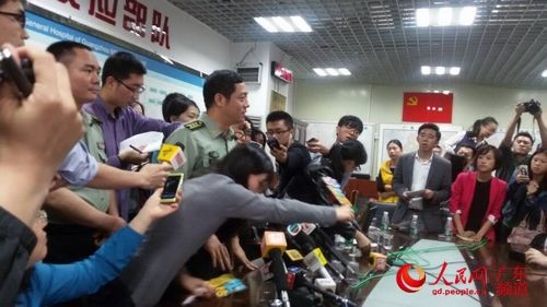 廣州軍區(qū)廣州總醫(yī)院發(fā)布會(huì)現(xiàn)場(chǎng)。