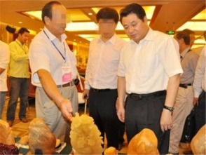 倪發(fā)科被曝愛(ài)玉成癡 倪發(fā)科被曝愛(ài)玉成癡