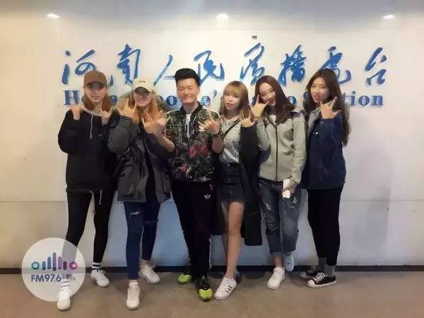 路飛終于體驗(yàn)了一回“他在叢中笑”的感覺！