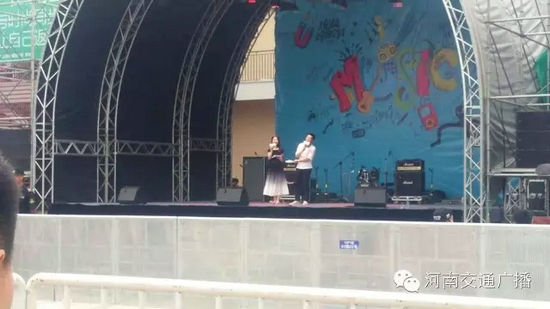 河南交通廣播主持人佳音、彎彎、朱浩都登上了優(yōu)放舞臺，優(yōu)放，交廣在這里！