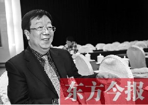 全國(guó)人大代表、鄭州大學(xué)黨委書(shū)記鄭永扣