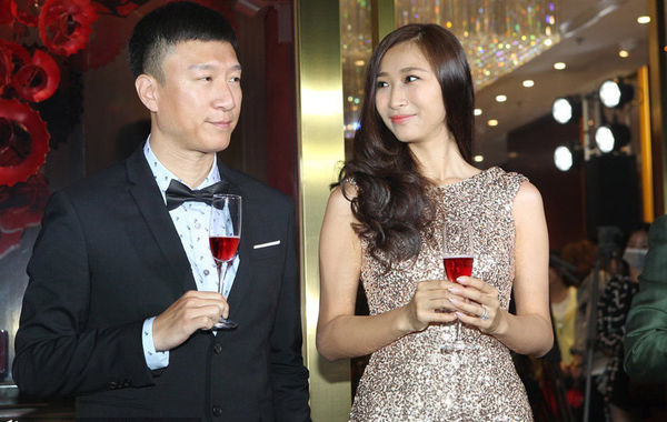 圖為孫紅雷、王駿迪夫婦。