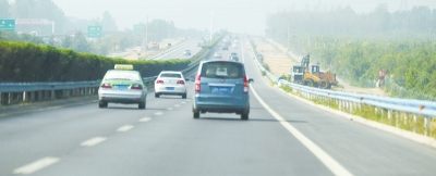 機(jī)場(chǎng)高速部分路段已經(jīng)開(kāi)工改造