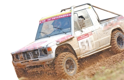 皮卡因既有轎車的舒適性，又有貨車的載貨能力，同時(shí)也具備較強(qiáng)的越野性能，深受廣大車友喜愛(ài)。