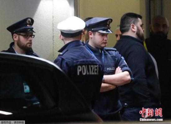 當(dāng)?shù)貢r(shí)間24日，一架空客A320飛機(jī)在法國(guó)南部阿爾卑斯墜機(jī)。