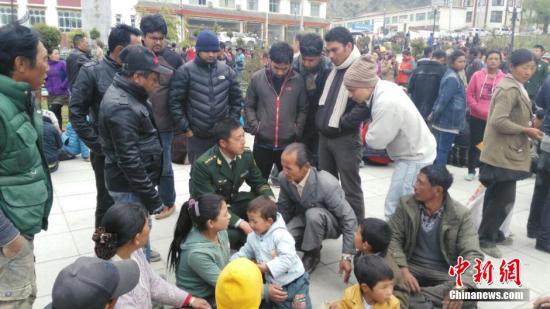 圖為西藏日喀則市吉隆縣吉隆鎮(zhèn)現(xiàn)場。 李國偉 攝