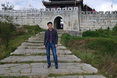 　　余某生前照。家屬供圖