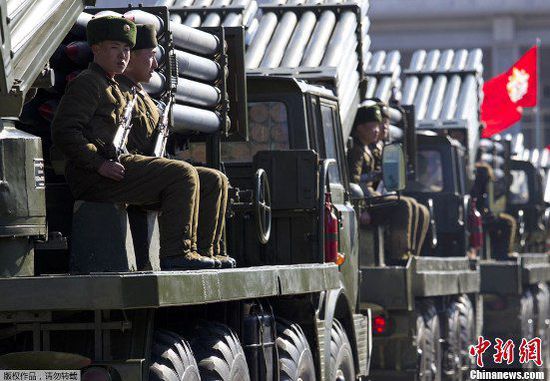 （10日凌晨發(fā)）朝鮮迎勞動黨建黨70周年將閱兵游行隆重慶祝（共三圖，請大夜幫改為文中插圖謝謝）
