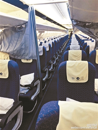 年關將近，很多人回家的票還沒有著落，而昨日凌晨，一架從武漢飛往廣州的航班上只有一名女乘客，偌大的客機成了一個人的專機。