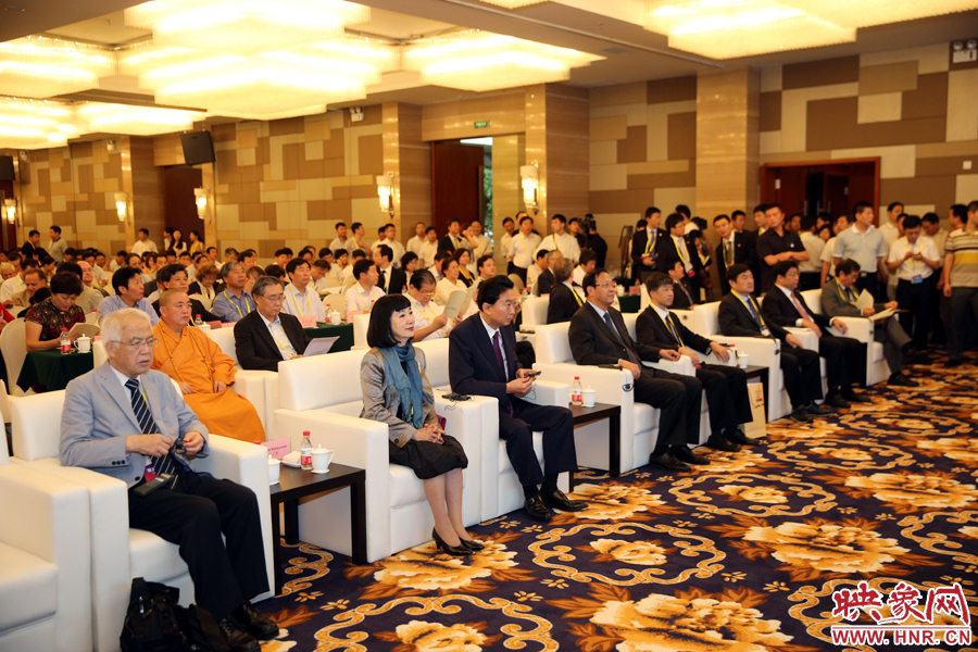 重要嘉賓、著名學(xué)者云集嵩山論壇。