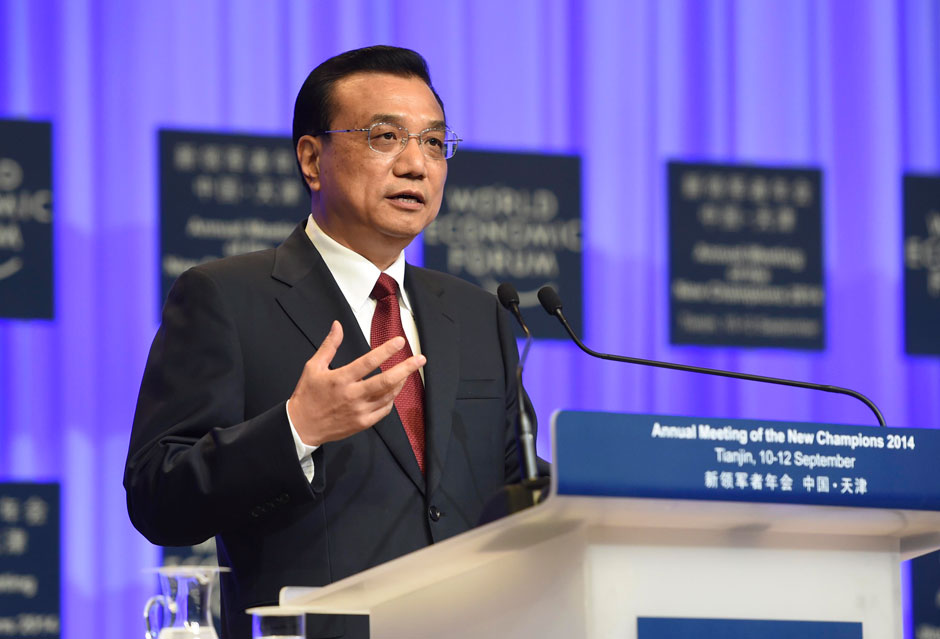 李克強總理出席夏季達沃斯論壇并發(fā)表開幕式致辭。