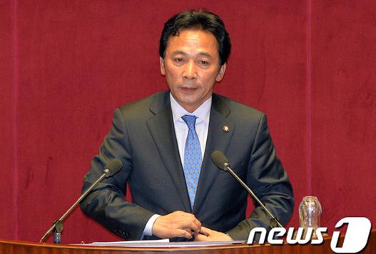 韓國(guó)大學(xué)教授拿學(xué)生做活體實(shí)驗(yàn)長(zhǎng)達(dá)10年