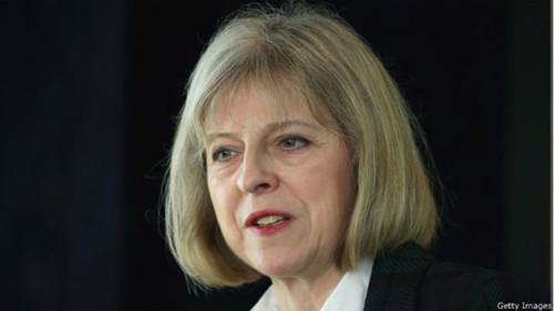 特雷莎·梅有關海外留學生的移民政策遭到猛烈批評。