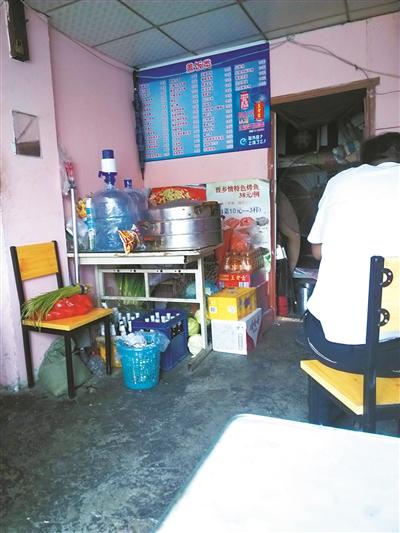 無(wú)照餐館入駐網(wǎng)絡(luò)訂餐平臺(tái)門檻低 監(jiān)管成難題