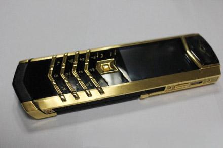 Vertu手機，資料圖