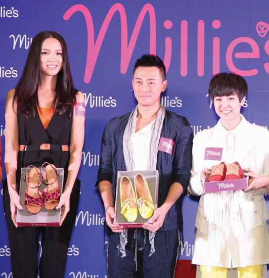 不過，跟世姐合影，也只是美不美，美多少的問題。