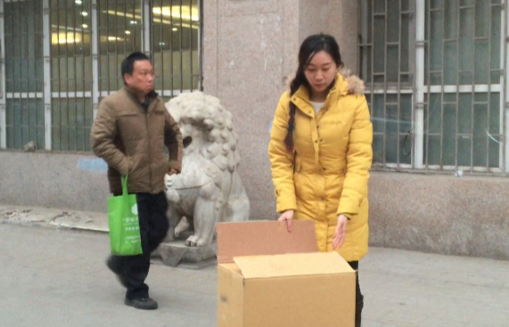 路遇行路艱難的人 你會出手嗎？