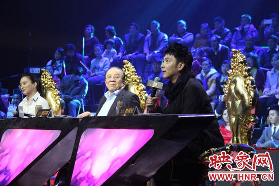 李玲玉、楊洪基、林依輪三位明星評委