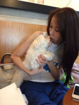 45歲蕭薔節(jié)目遭挑釁曬素顏 網(wǎng)友大贊逆生長